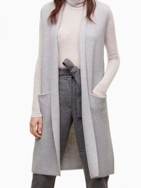 Wilfred Long Open-Front Sleeveless Cardigan in Light Gray